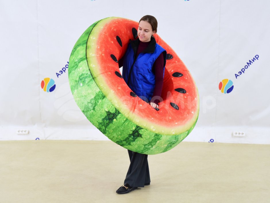 Пончик-подушка — яркий и легкий реквизит для шоу, игры и развлечений
