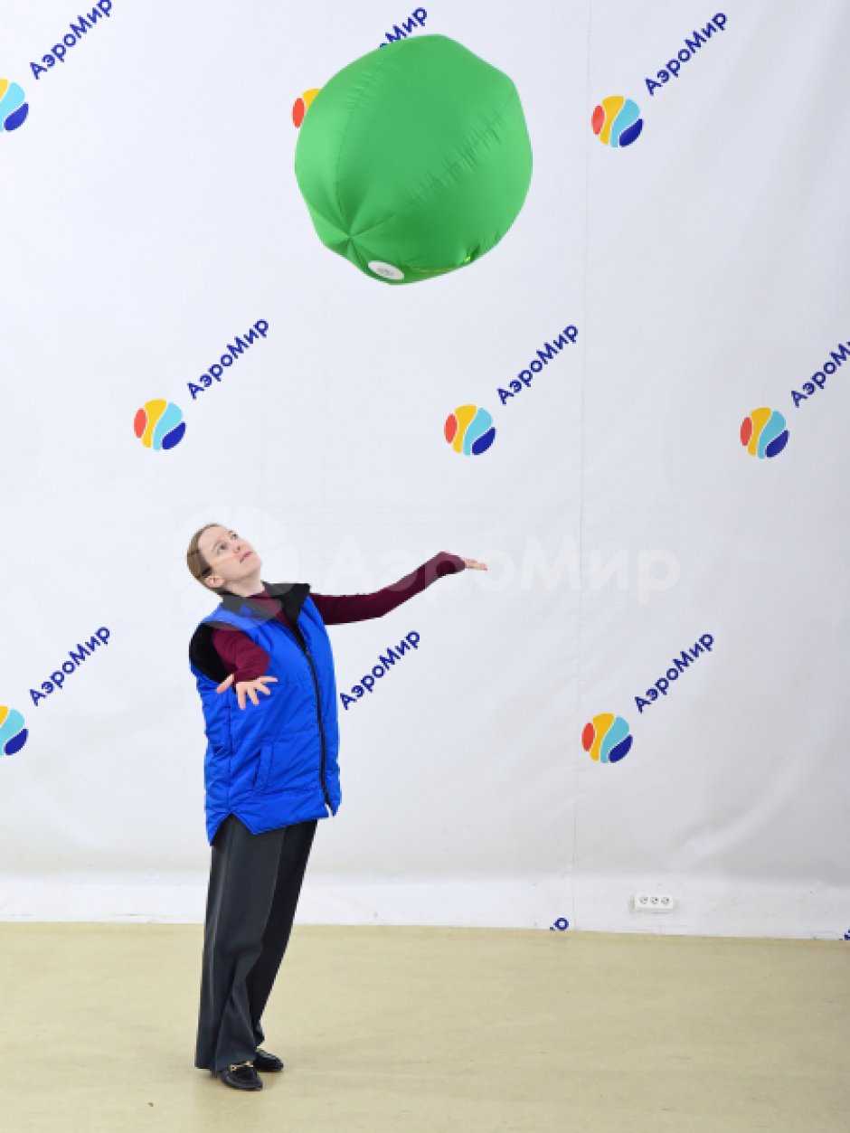 Мяч-подушка — яркий и легкий реквизит для шоу, игры и развлечений