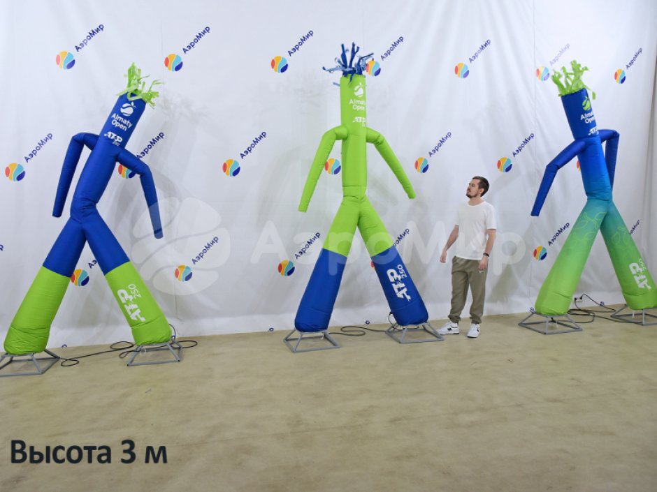 Аэромен на двух ногах с индивидуальным дизайном