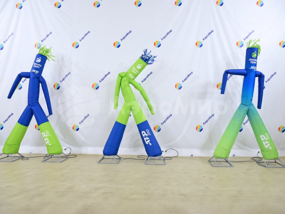 Аэромен на двух ногах с индивидуальным дизайном