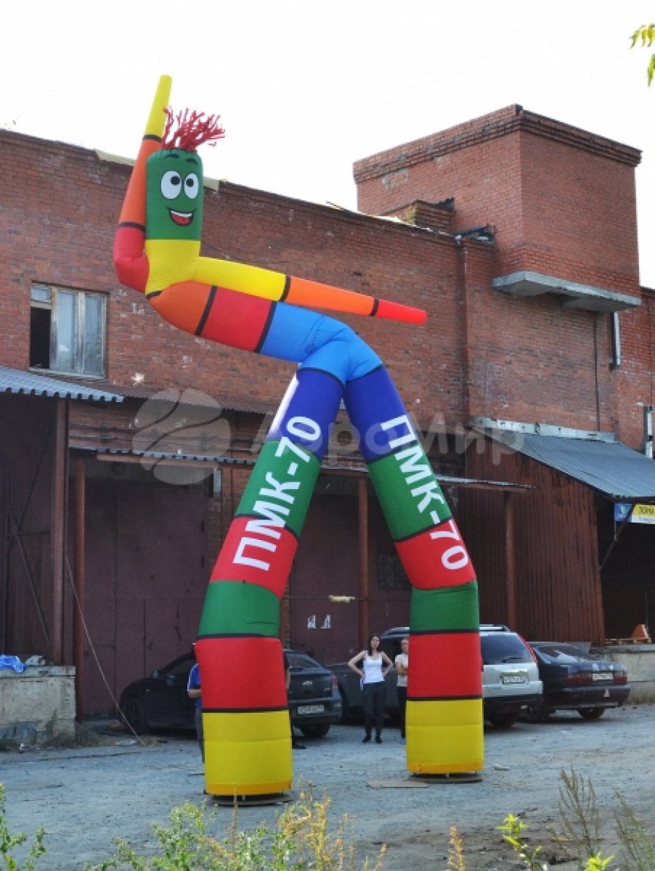 Аэромен большой — гигантский размер 10 метров