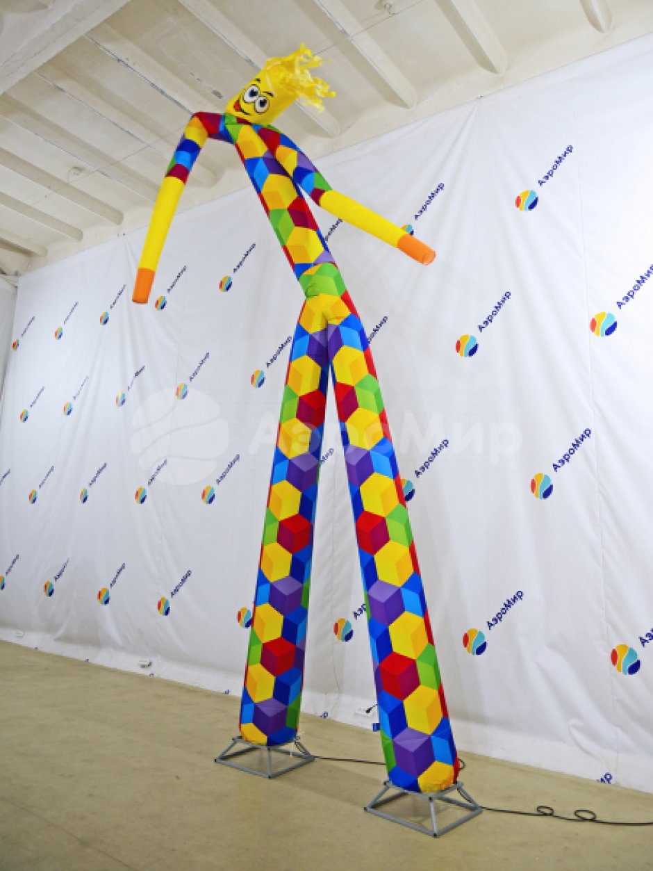 Аэромен на двух ногах с индивидуальным дизайном