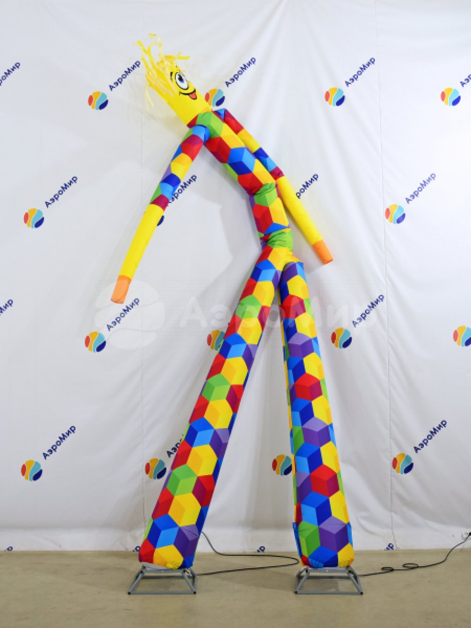 Аэромен на двух ногах с индивидуальным дизайном