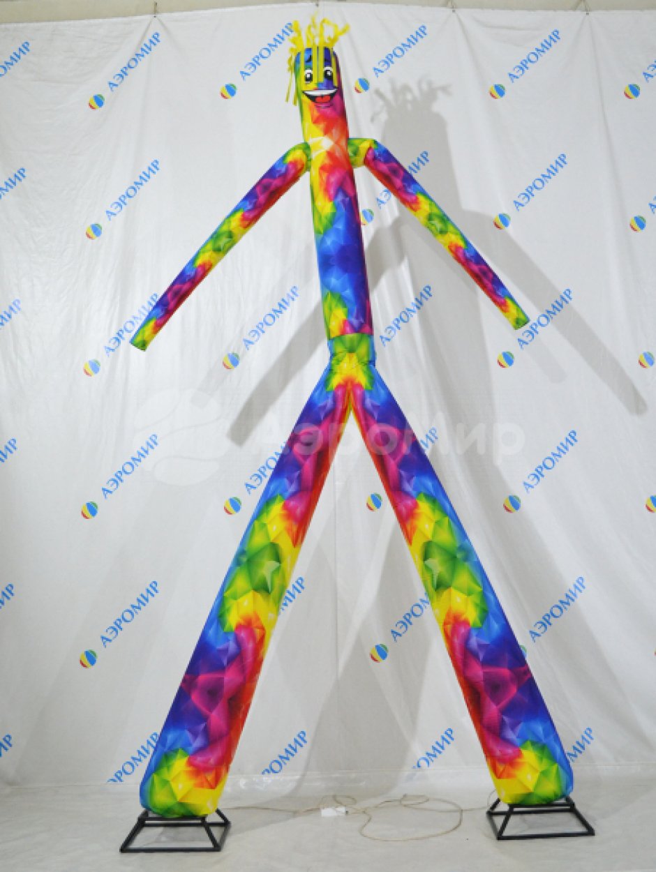 Аэромен на двух ногах с индивидуальным дизайном