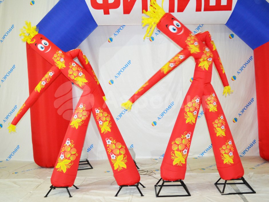 Аэромен на двух ногах с индивидуальным дизайном