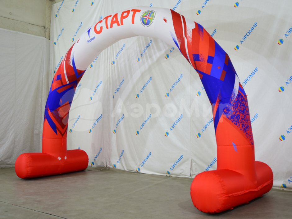 Круглая надувная арка на опорах