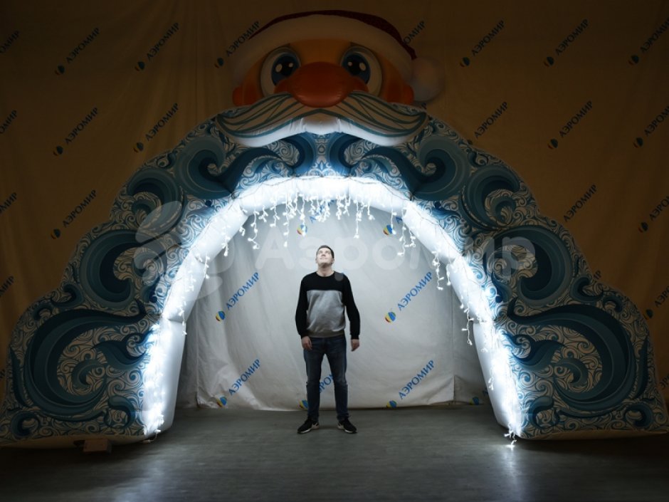 Надувная новогодняя арка с подсветкой Мороз для оформления и декора