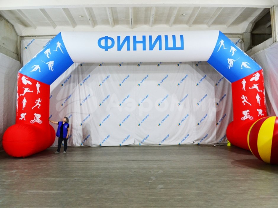 Полноцветная арка трапеция с опорами — премиум исполнение