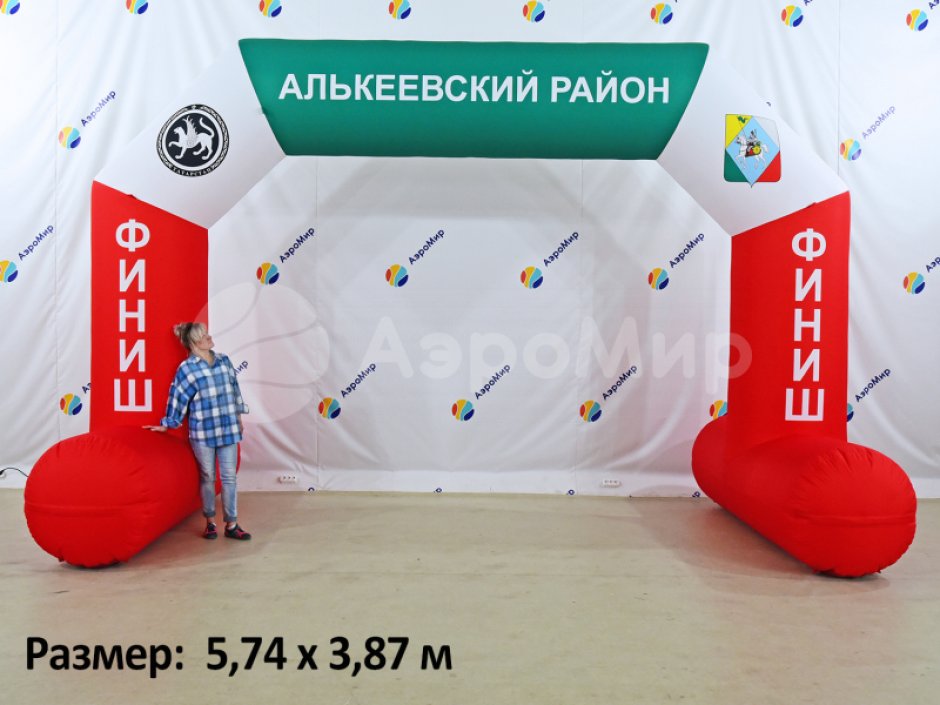 Полноцветная арка трапеция с опорами — премиум исполнение