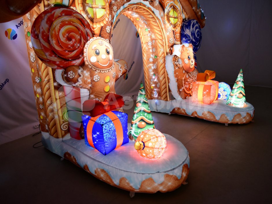 Пряничный домик — надувная новогодняя арка-фотозона
