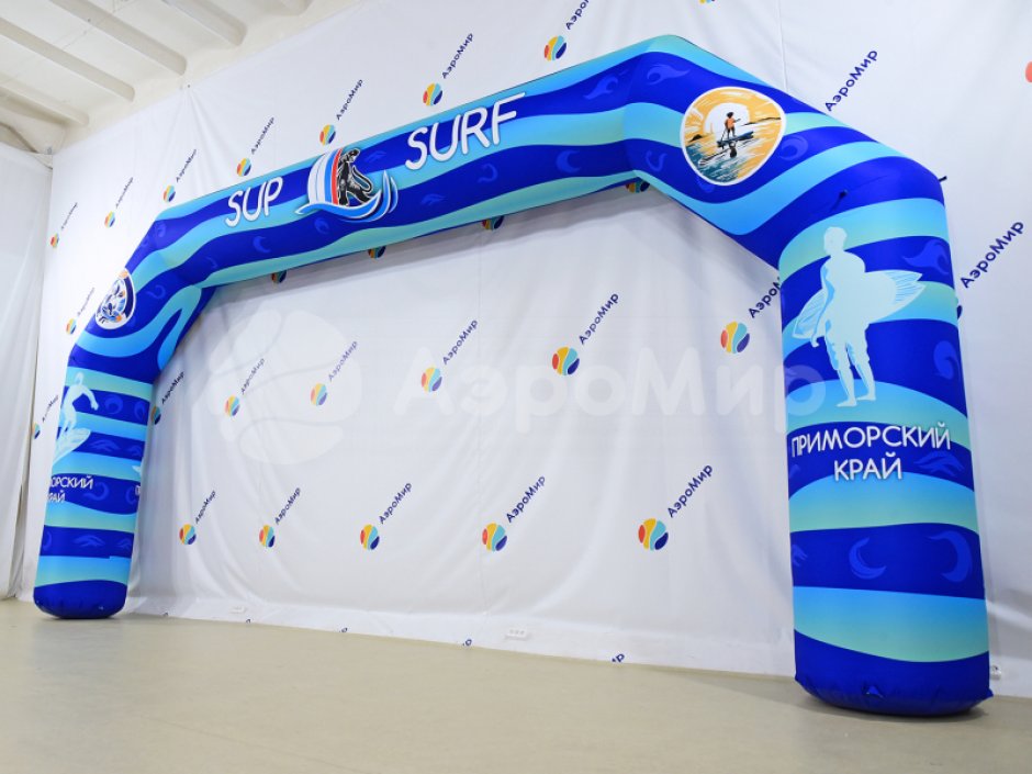 Надувная арка Лайт — простая и легкая форма трапеции