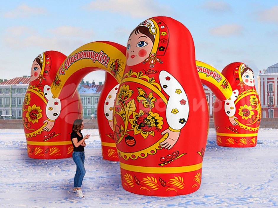 Праздничная надувная арка с матрёшками, декором и эксклюзивным оформлением