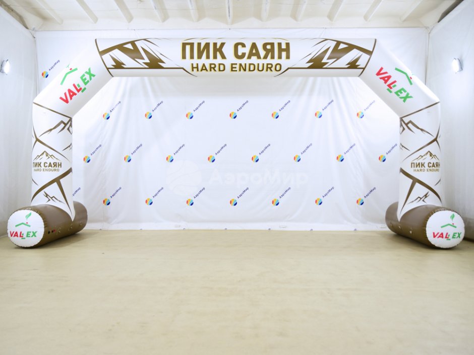 Уличная арка герметичной конструкции