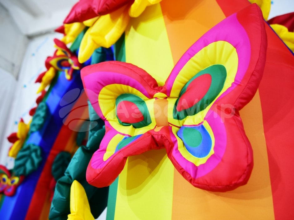 Надувная арка Радужная с декором