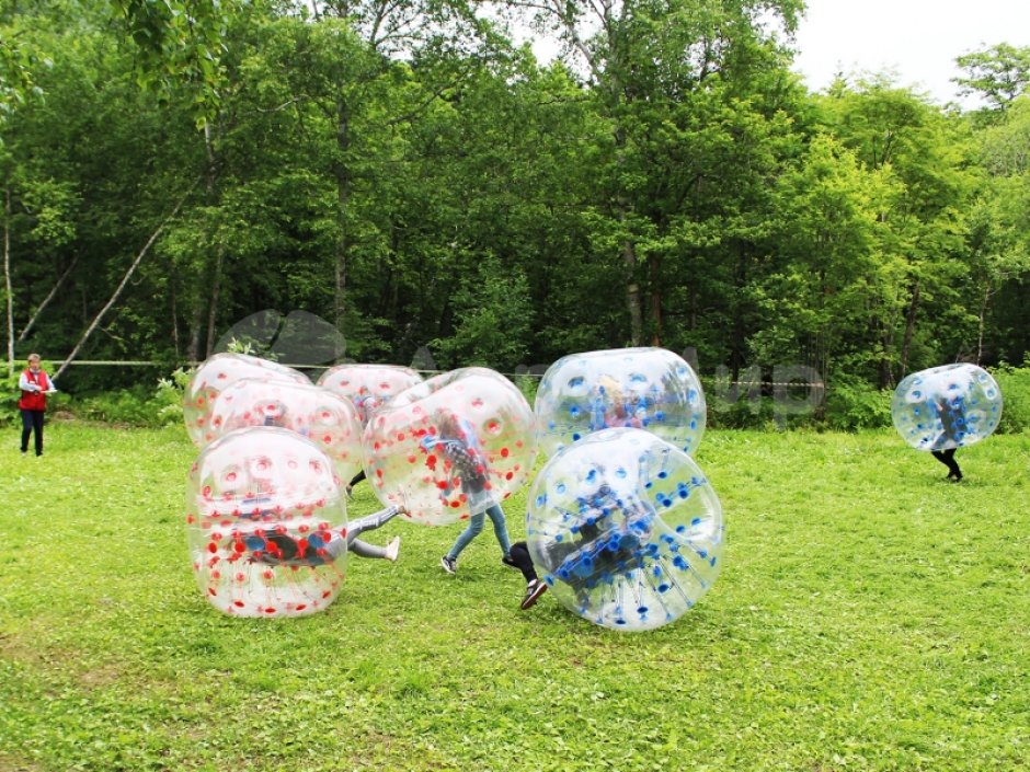 Бампербол (Bumperball) – футбол в шарах