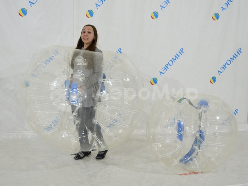 Бампербол (Bumperball) – футбол в шарах