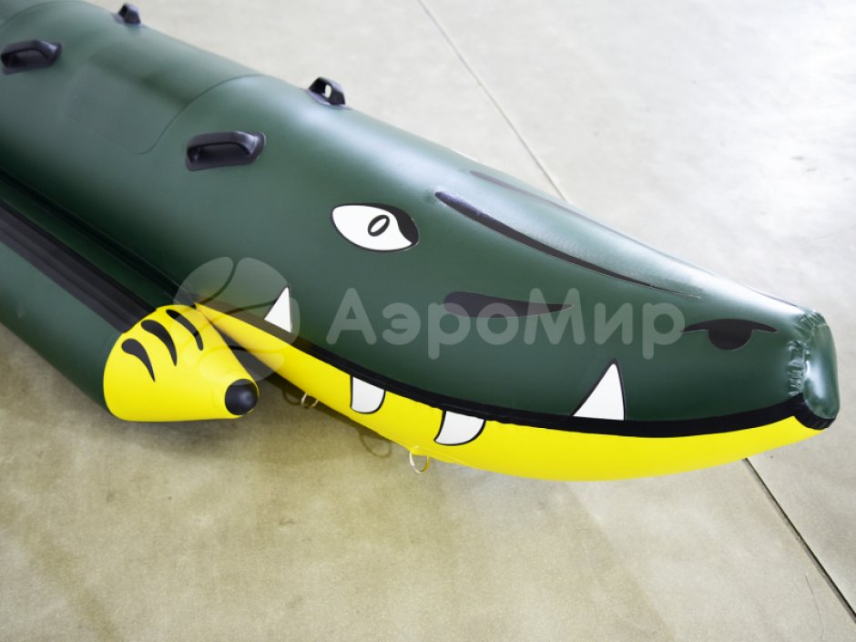 Банан надувной зимний Крокодил — буксируемый аттракцион