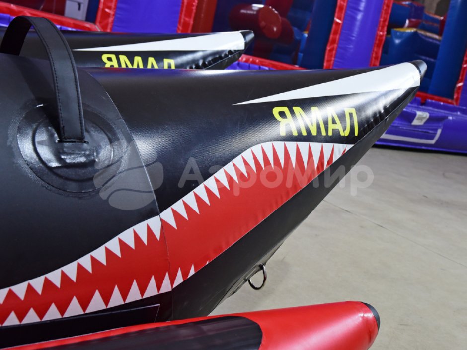 Банан надувной зимний двойной — буксируемый аттракцион