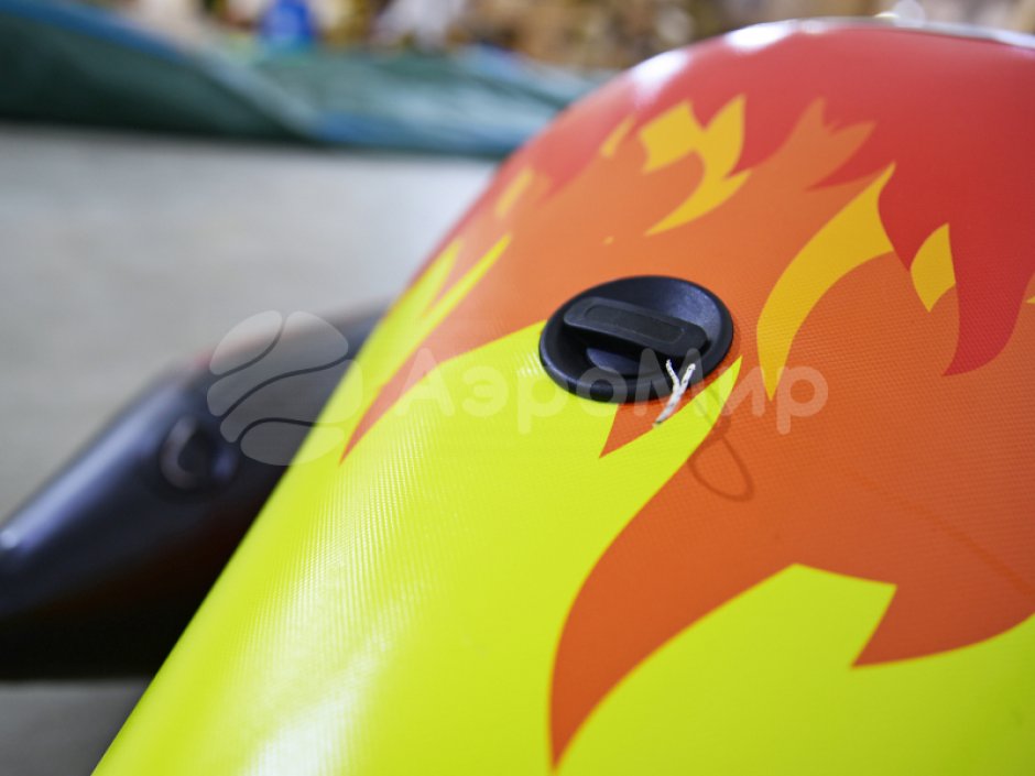 Банан надувной зимний Премиум — с яркой и эксклюзивной печатью