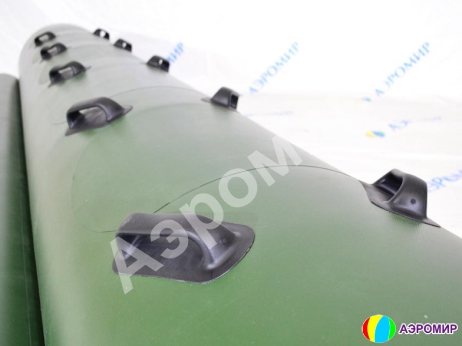 Банан надувной зимний Крокодил — буксируемый аттракцион