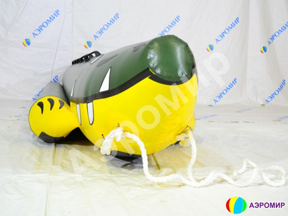 Банан надувной зимний Крокодил — буксируемый аттракцион