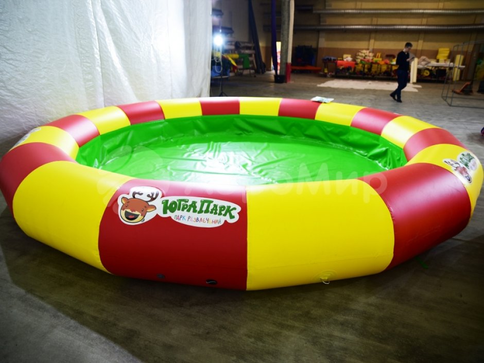 Надувной бассейн для бизнеса