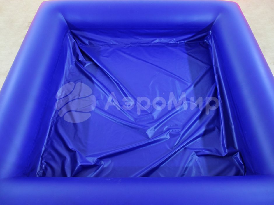 Надувной бассейн