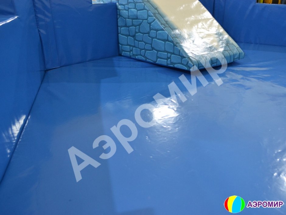 Сухой бассейн Ледовая крепость