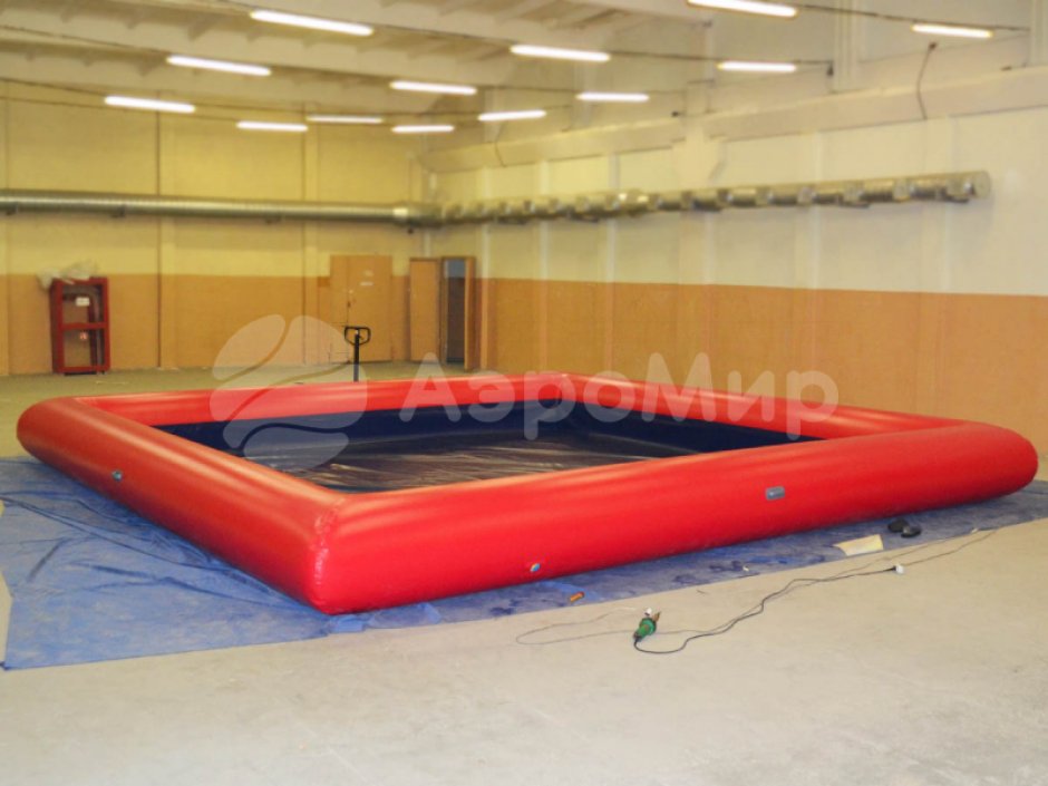 Надувной бассейн