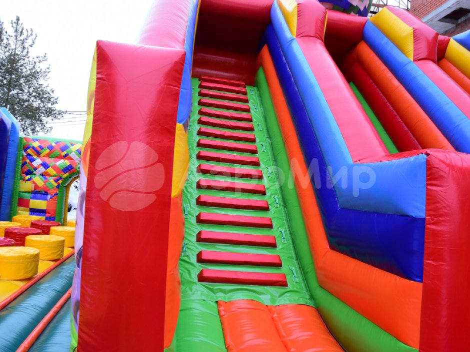 Большой надувной Батут легопарк— с горками и батутной ареной