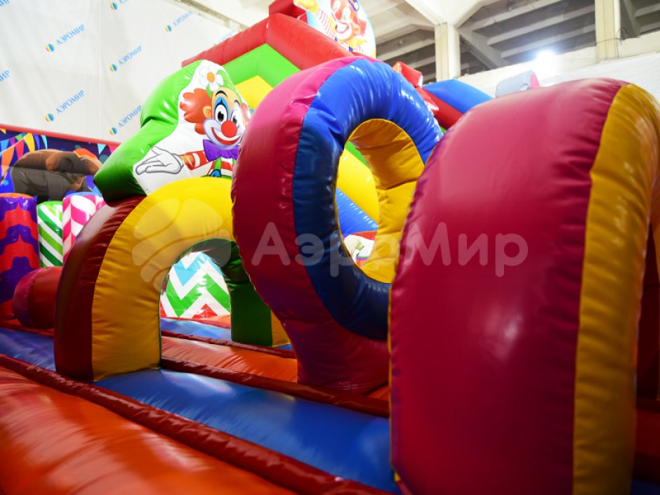 Надувной батут Цирк с горками и батутной ареной на 56 м²