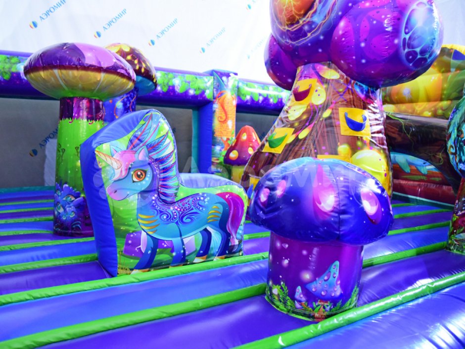 Надувной батут Фантазия — площадь 63 м²