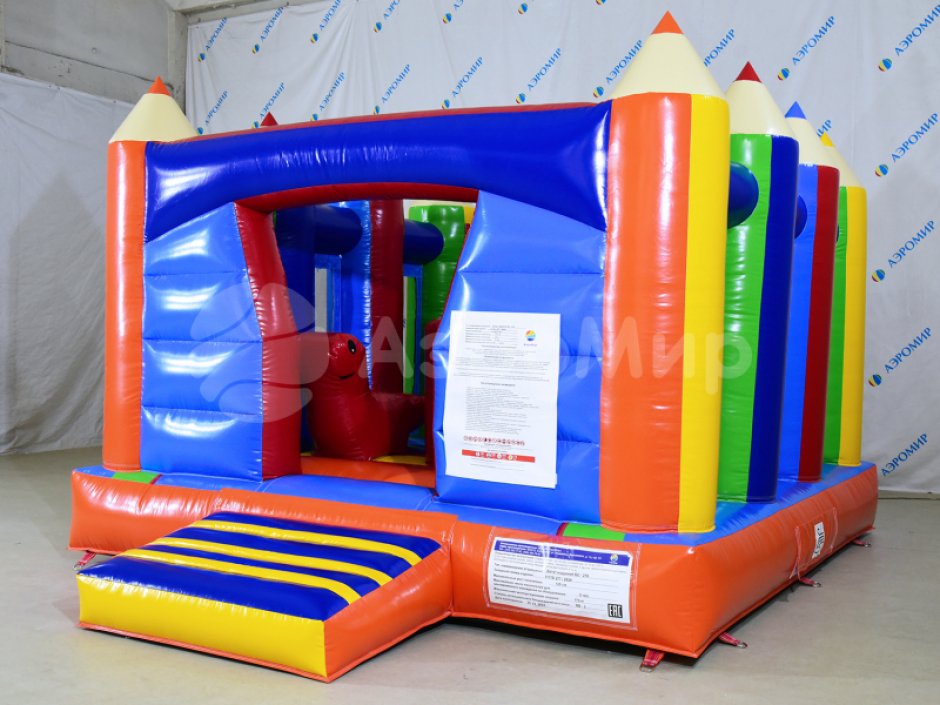 Надувной батут Карандаши — маленький надувной батут на 16 м²