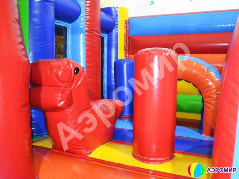 Надувной батут Карандаши — маленький надувной батут на 16 м²