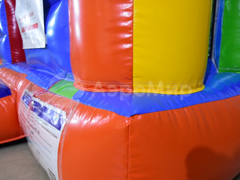 Надувной батут Карандаши — маленький надувной батут на 16 м²