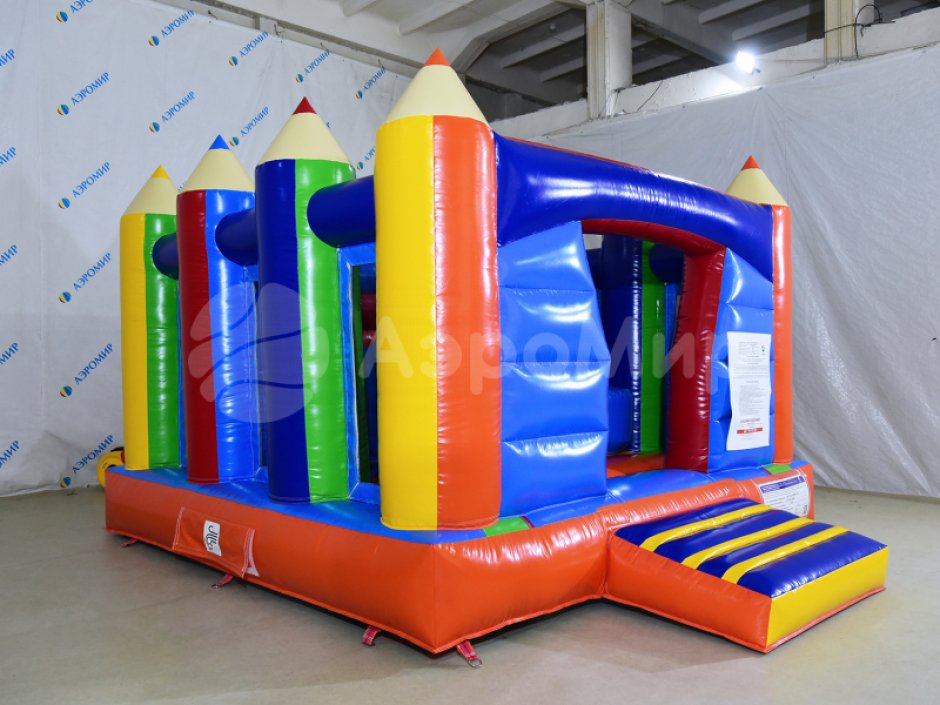 Надувной батут Карандаши — маленький надувной батут на 16 м²