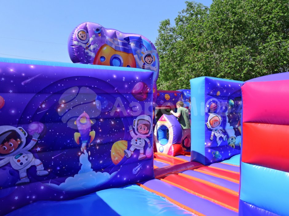 Надувной батут Космоленд