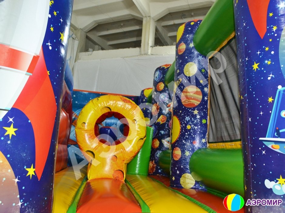 Надувной батут Космос — небольшой для бизнеса на 25 м²