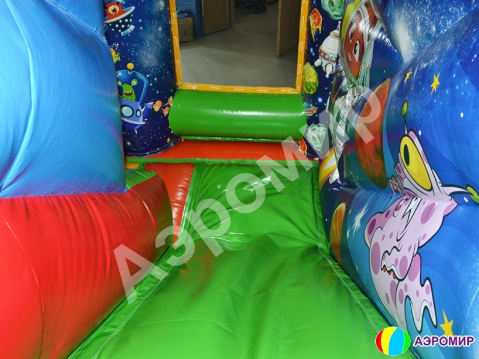 Надувной батут Космос — небольшой для бизнеса на 25 м²