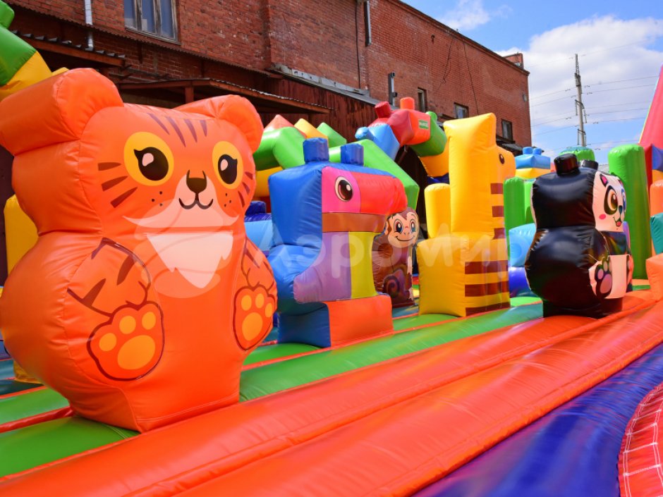 Большой надувной Батут легопарк— с горками и батутной ареной