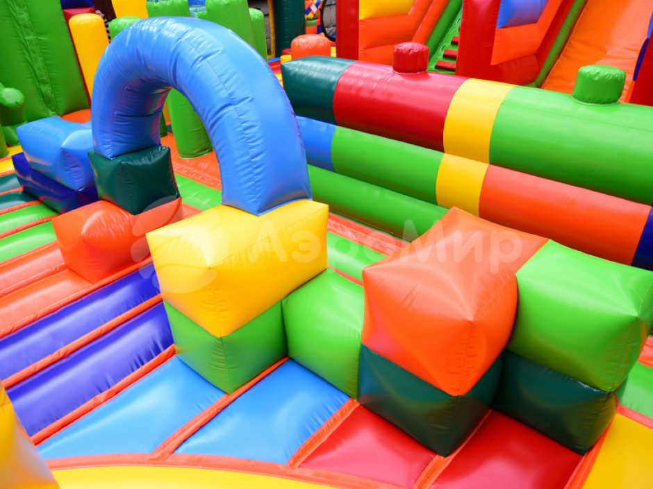Большой надувной Батут легопарк— с горками и батутной ареной