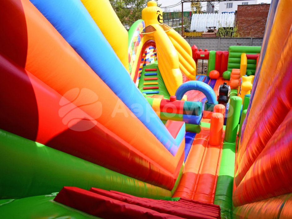 Большой надувной Батут легопарк— с горками и батутной ареной