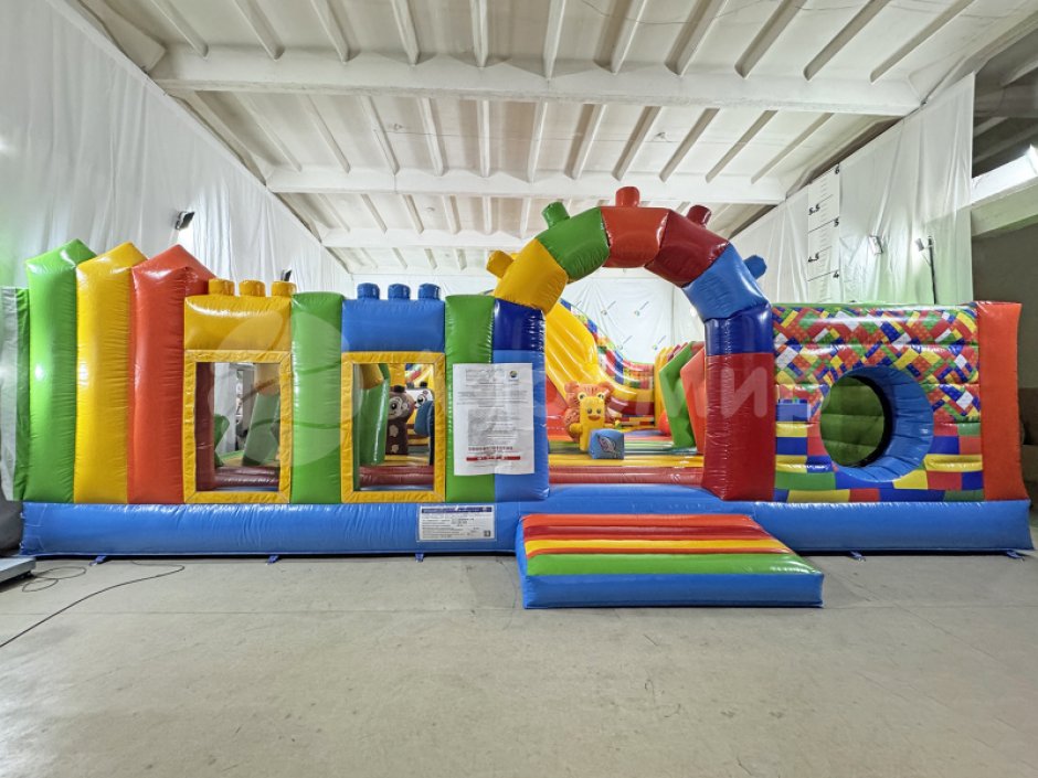 Большой надувной Батут легопарк— с горками и батутной ареной