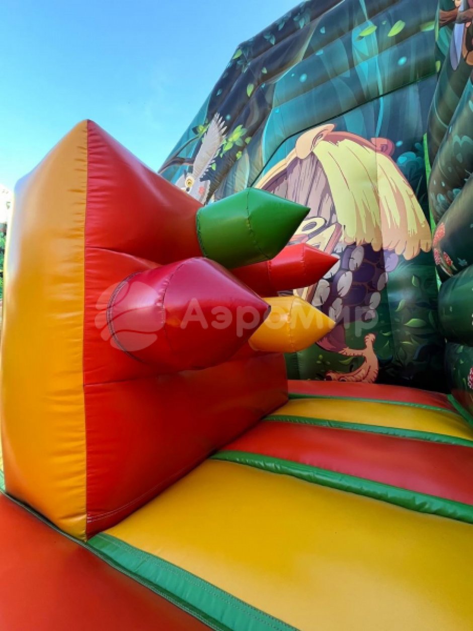 Надувной батутный комплекс Лукоморье — большой коммерческий аттракцион на 85 м²