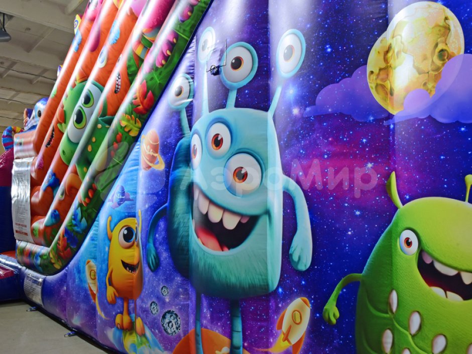 Большой надувной батут горка Монстрики — батут для бизнеса с горкой ↑3,5 м. на 39 м²