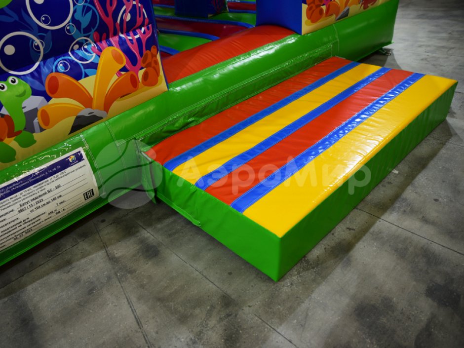 Надувной батут Подводный мир — коммерческий батут на 35 м²