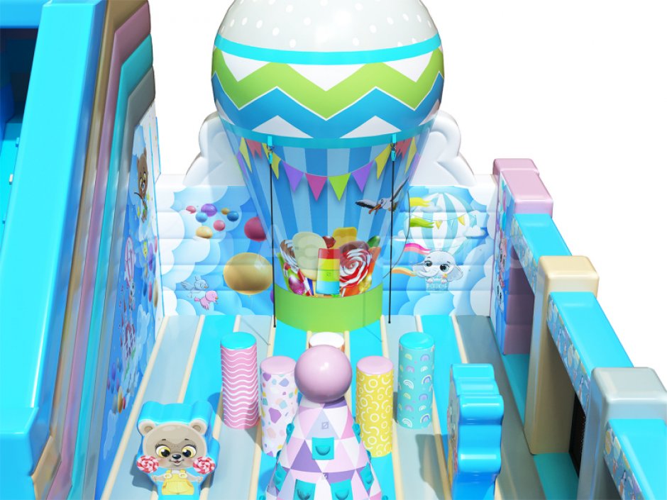 Надувной батут Путешествие — площадь около 75 м²