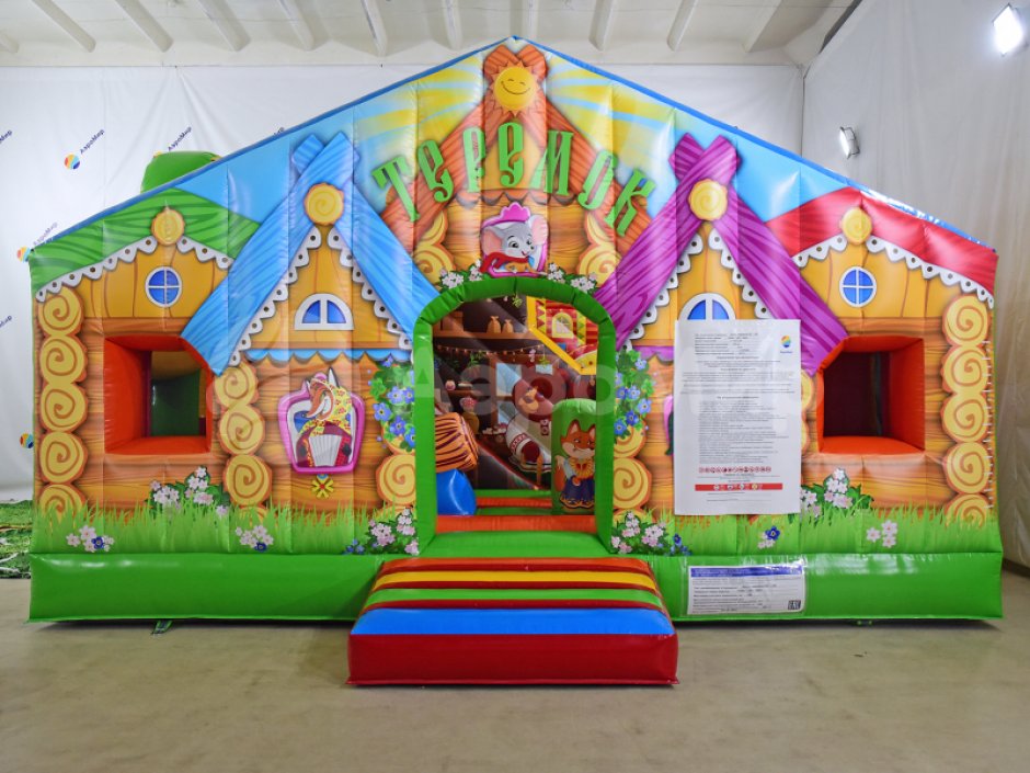 Надувной батут Теремок — небольшой коммерческий аттракцион на 27 м²