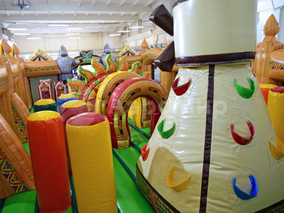 Тридевятое царство — большой авторский батут на 66 м²