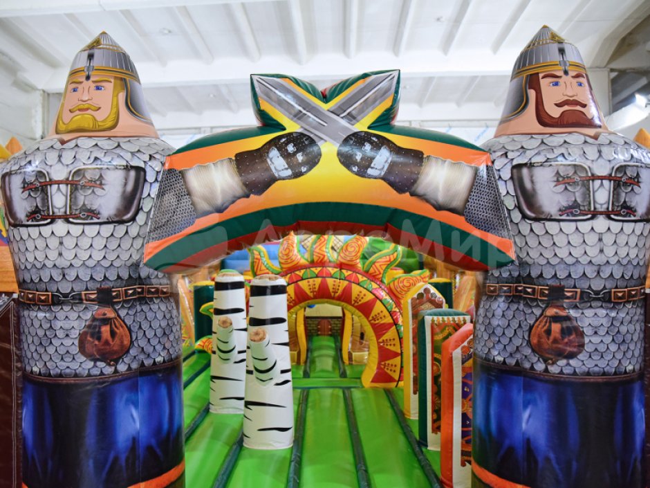 Тридевятое царство — большой авторский батут на 66 м²